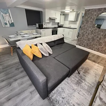 Modern With Stylish Terrace - Your London Oasis! Экстерьер фото